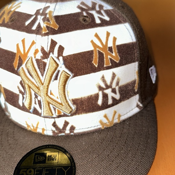New York Yankees 59Fifty 7 3/4 MLB Fitted Cap - Picture 5 of 6